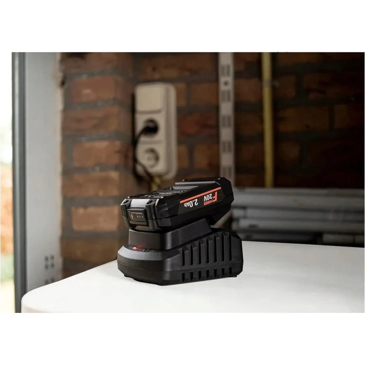 PIŁA TARCZOWA PILARKA RĘCZNA DO DREWNA Z LASEREM PRZECINARKA AKU ŁAD.jpg